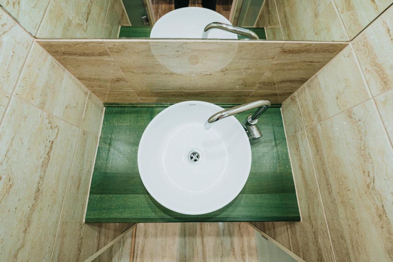 Kadarhaz Bed & Breakfast Vlahita Bagian luar foto