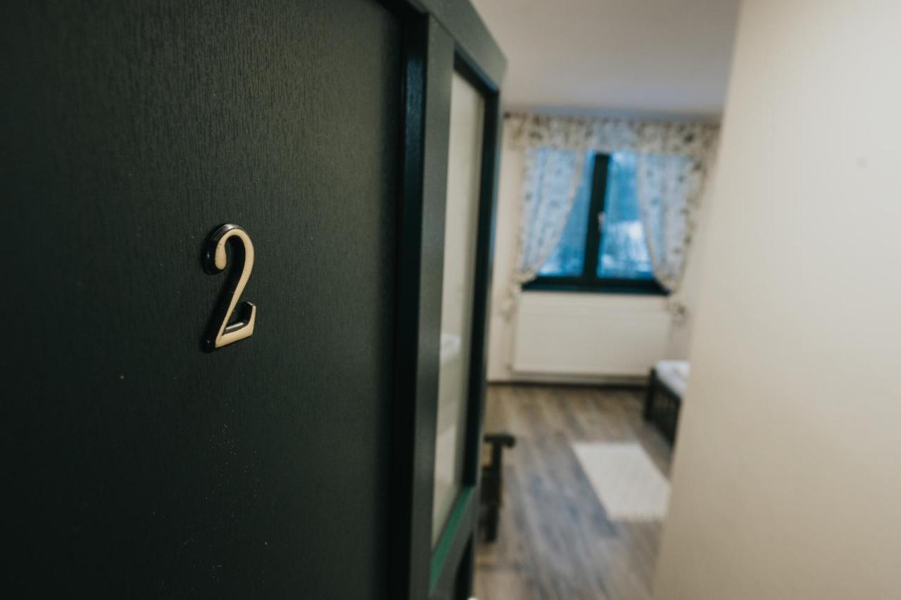 Kadarhaz Bed & Breakfast Vlahita Bagian luar foto